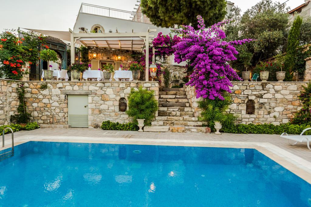 Ipekyol Villa Avec Piscine Privee Çeşme Exterior foto